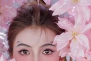 ​西安化妆学校告诉你：怎么画妆显脸小？